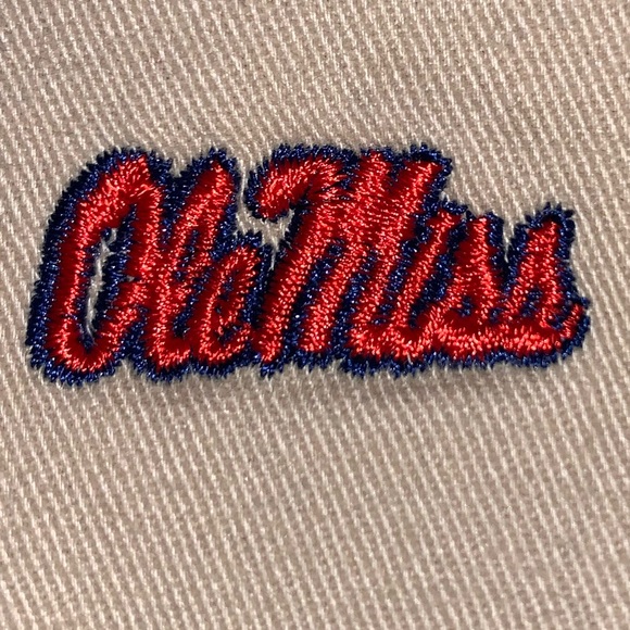 Vive la Fete boutique OLE MISS REBELS boys khaki shorts size 7 - Picture 7 of 7